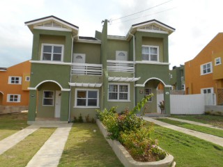 744 Peakway The Vista Runaway Bay, St. Ann, Jamaica - Townhouse for Lease/rental